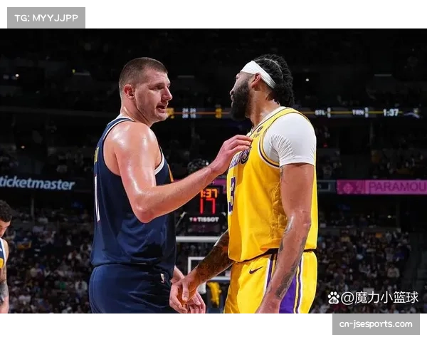 掘金129-104大胜勇士，约基奇缺阵但替补阵容爆发