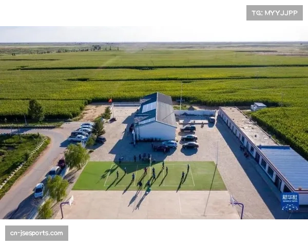 内蒙古草原村排领队谈变化:排球取代饮酒成农牧民新社交 内蒙古草原村排领队谈变化:排球取代饮酒成农牧民新社交