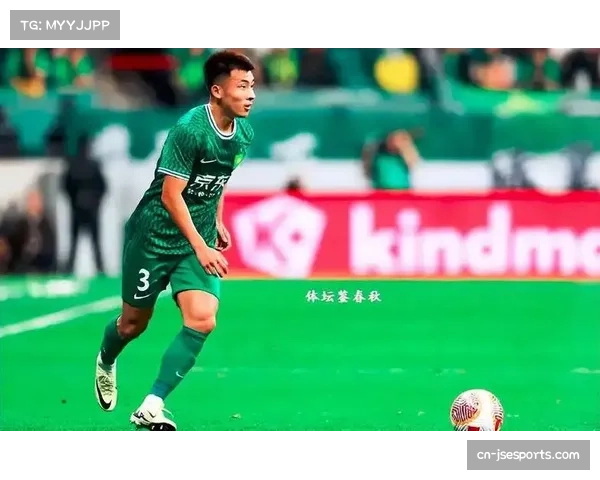 北京国安后卫何宇鹏热身赛左足第五跖骨基底骨折，将缺席赛季初期